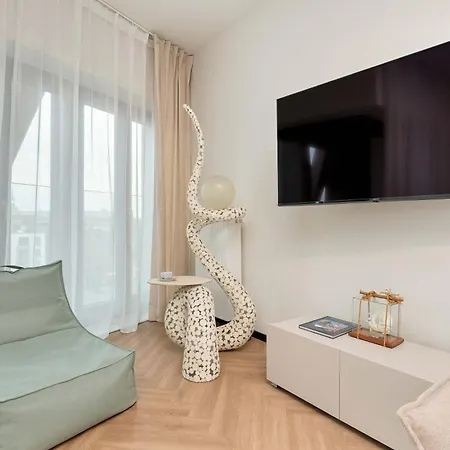 アパート Nowoczesne Dla Dwojga, Balkon Z Widokiem Na Marine By Renters *