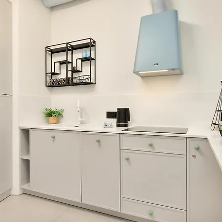 Nowoczesne Dla Dwojga, Balkon Z Widokiem Na Marine By Renters Апартаменты *
