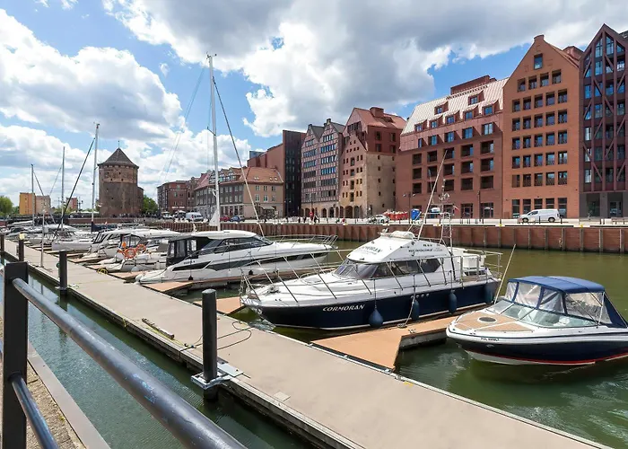 Nowoczesne Dla Dwojga, Balkon Z Widokiem Na Marine By Renters Gdańsk