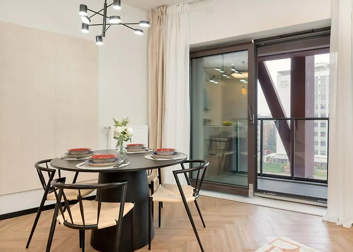 Nowoczesne Dla Dwojga, Balkon Z Widokiem Na Marine By Renters