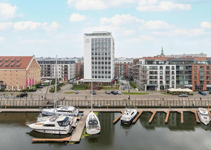 Nowoczesne Dla Dwojga, Balkon Z Widokiem Na Marine By Renters *